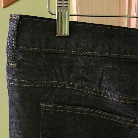 Lee Riders Blue Jean Shorts - Picture 11 of 14